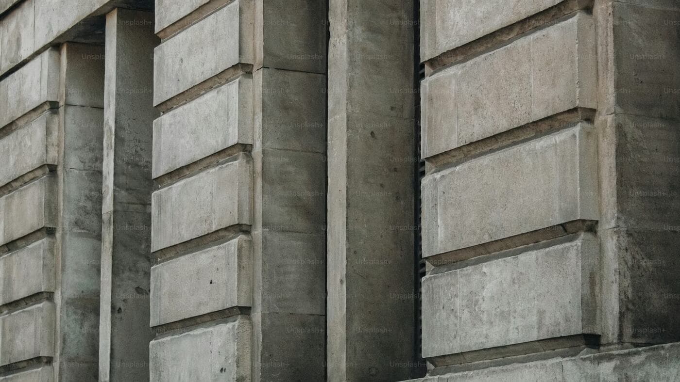 A Facade Change That Became a Contractual Lesson