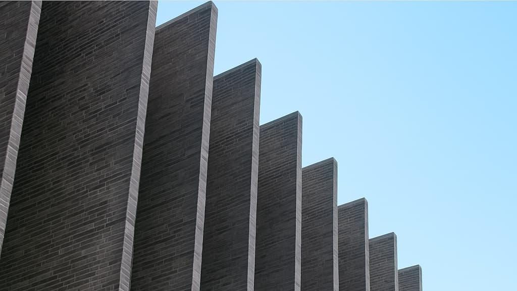 When a Façade Change Becomes a Contract Lesson